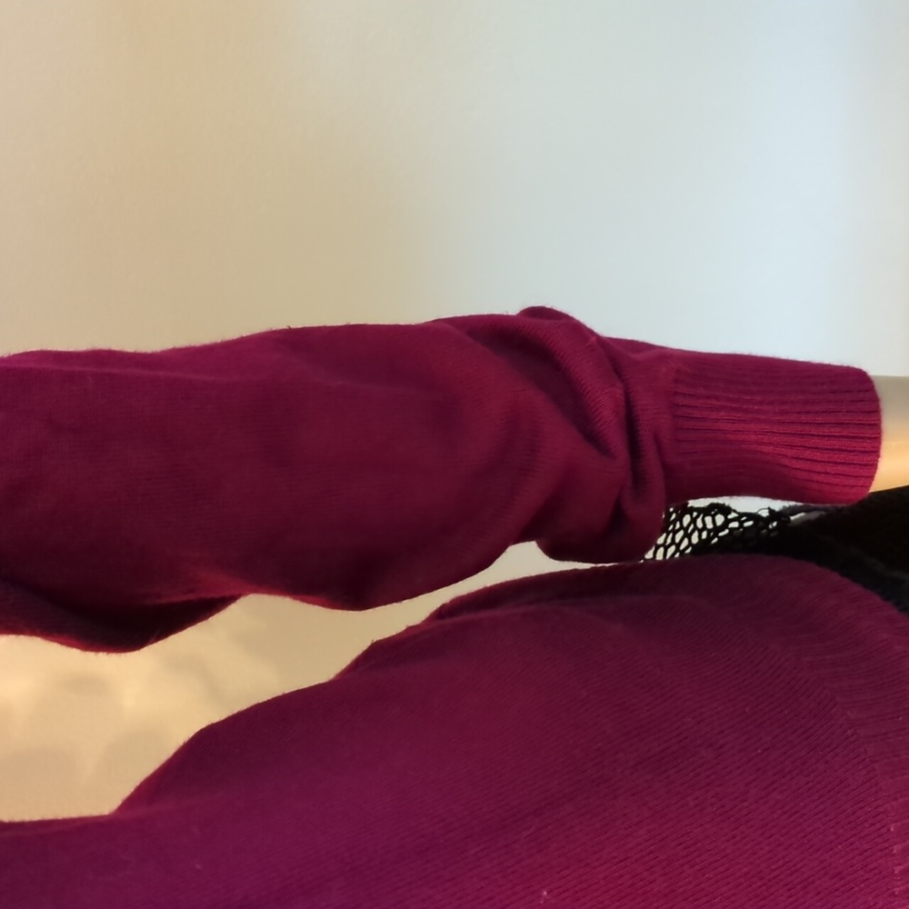 Derek Heart rayon top, size M. - Picture 3 of 5